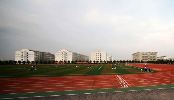 乌兰察布医学高等专科学校2022年招生办联系电话