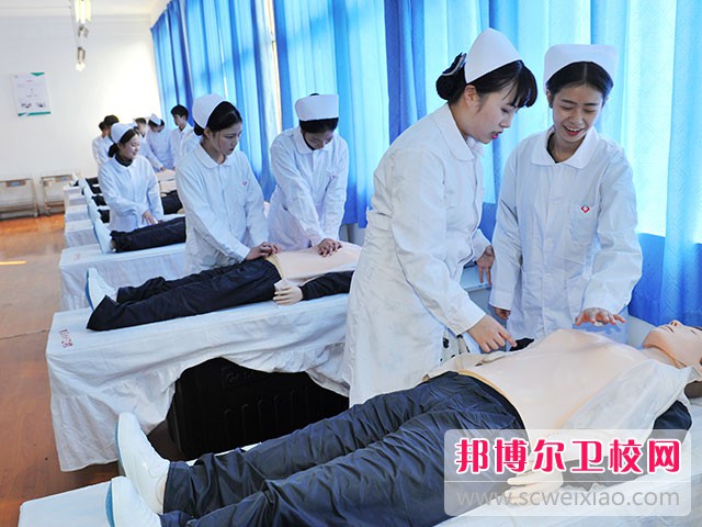 乌兰察布医学高等专科学校2021年报名条件、招生要求、招生对象