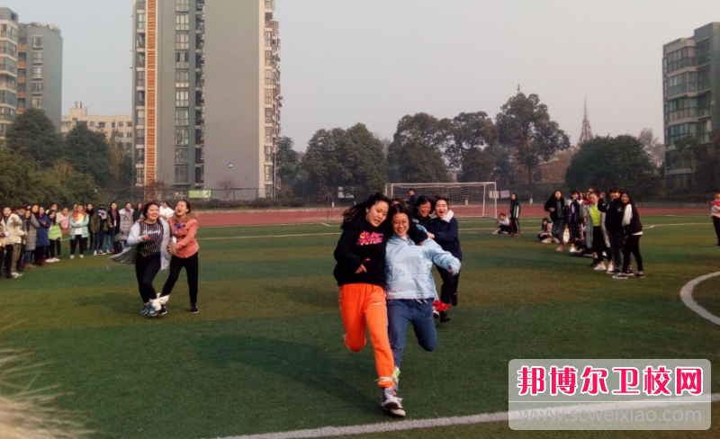 2023年成都成医一附院护士学校学什么专业内容