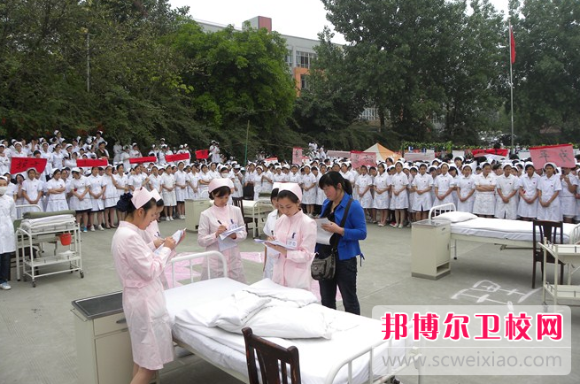 成都华大医药卫生学校的护理专业招生如何(2023参考)