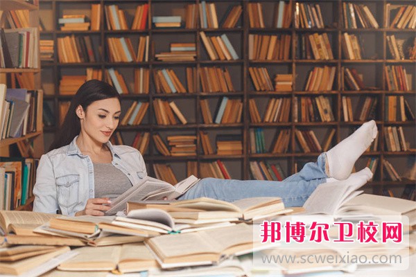 云南中医学院针灸推拿专业介绍