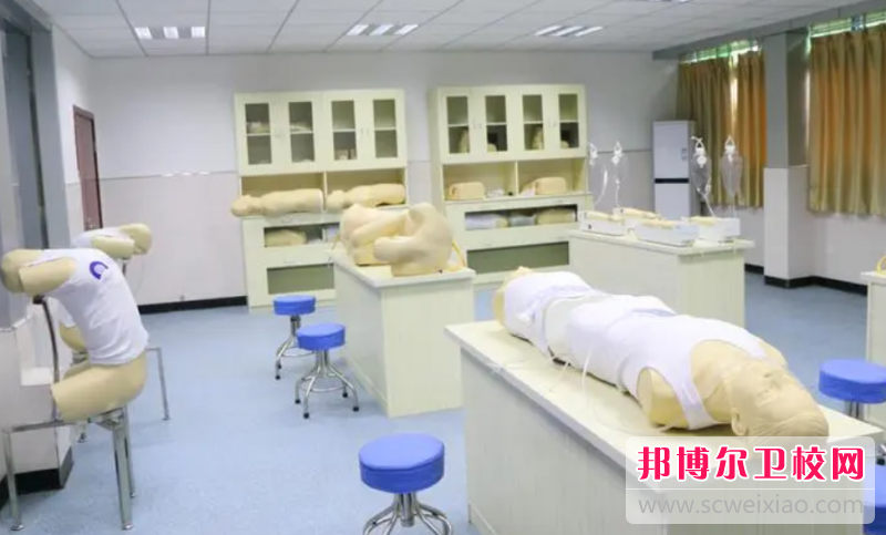 2023年重庆护理学校学什么的