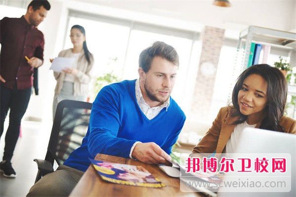 北京现代国际护理学院药学专业介绍