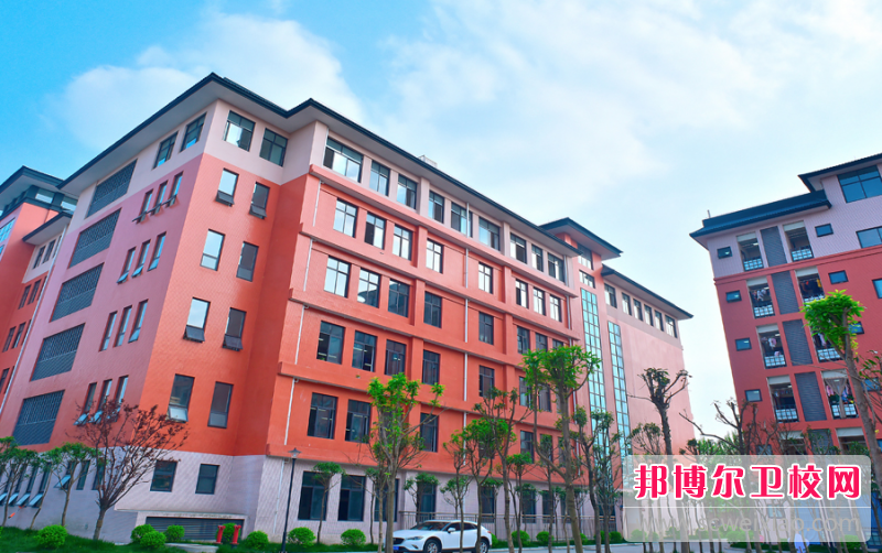 四川2023年读护理学校有什么好处