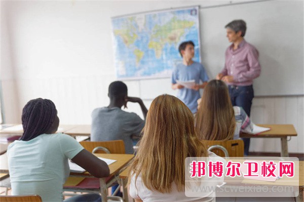 眉山药科职业学院助产专业介绍