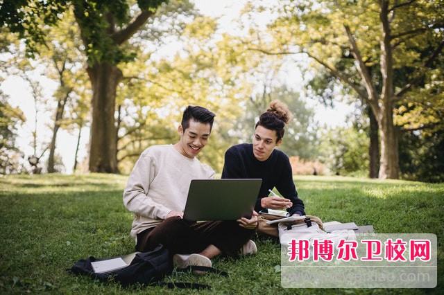 2023青岛公办医学检验学校有哪些 青岛公办医学检验学校名单一览表