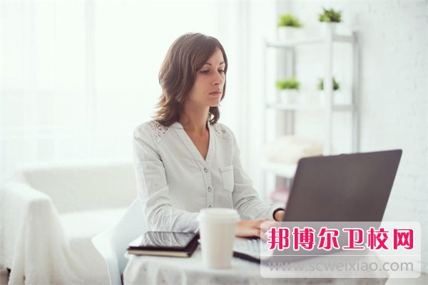 2024南通排名前二的公办卫生学校名单