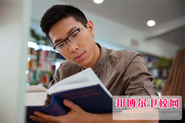 2024大连排名前四的公办护理专业学校名单