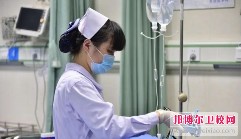湖北2024年怎么读护理学校